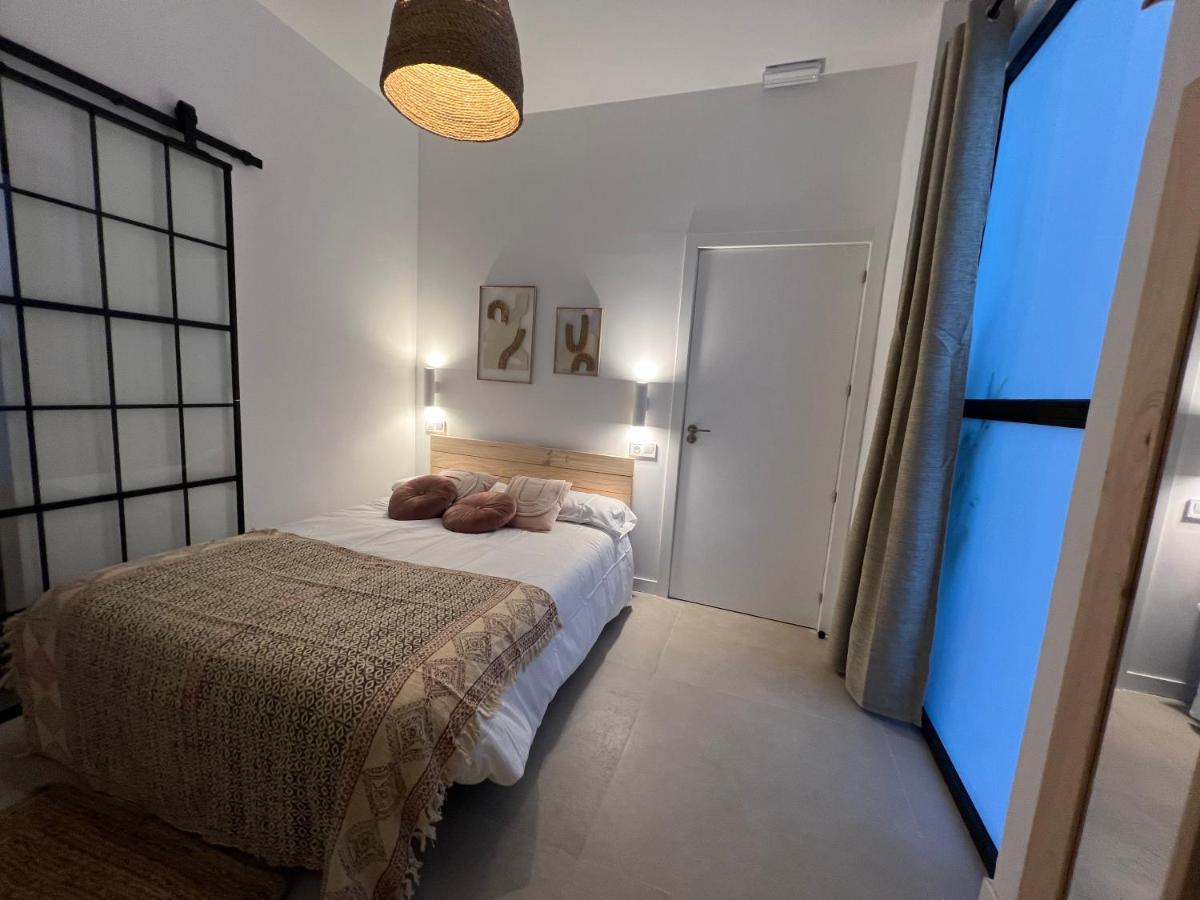 Nina Mala Hotell Valencia Exteriör bild
