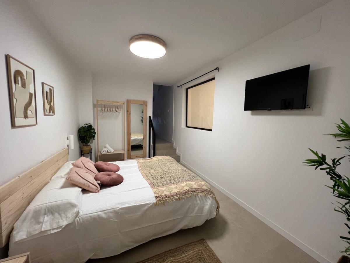 Nina Mala Hotell Valencia Exteriör bild