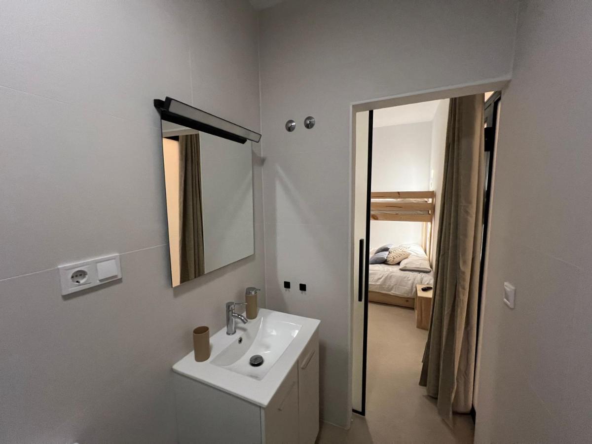 Nina Mala Hotell Valencia Exteriör bild