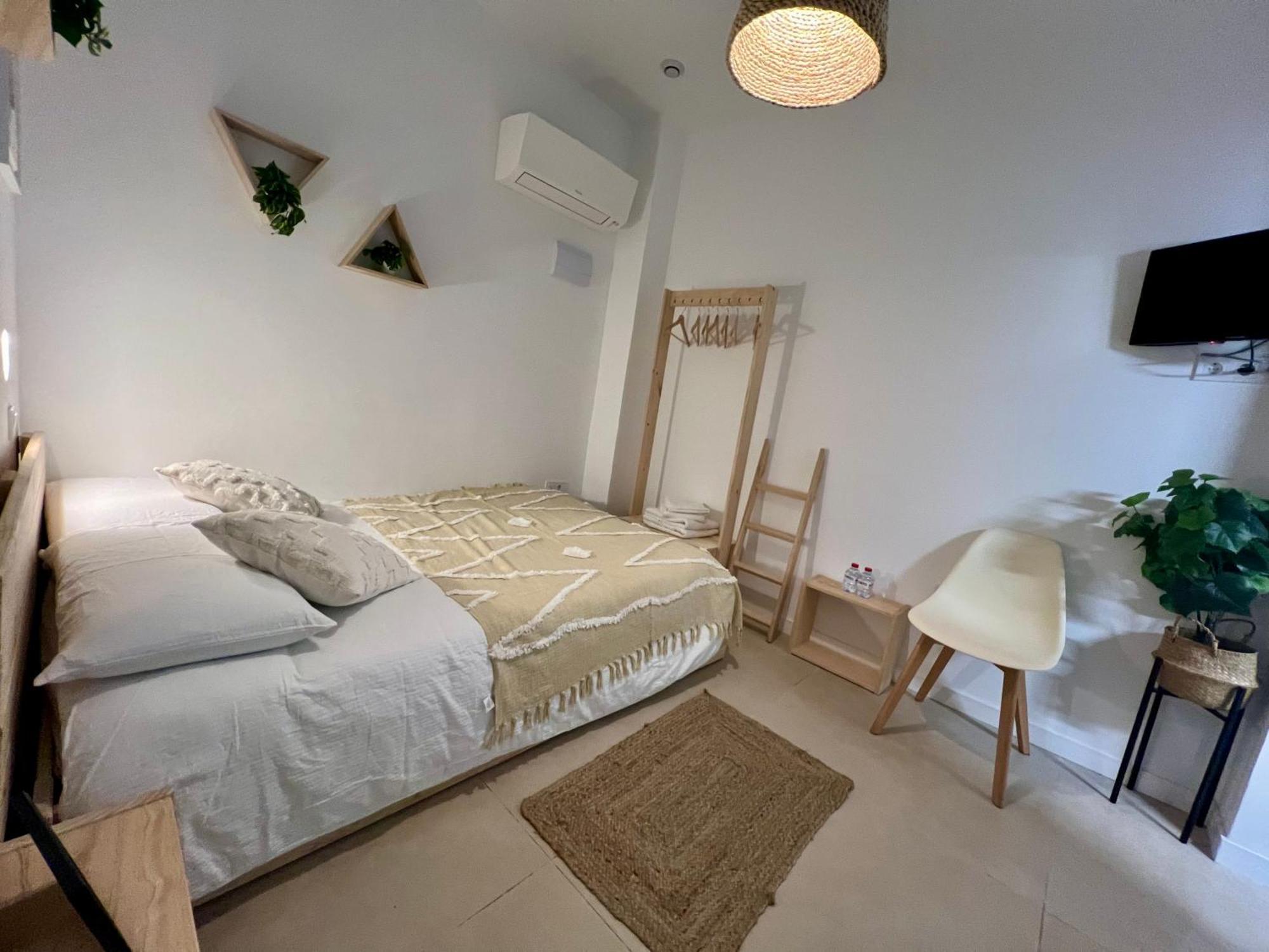 Nina Mala Hotell Valencia Exteriör bild